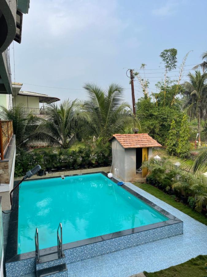 Neville'S Villa - Pet Friendly With Pool อลีบาก ภายนอก รูปภาพ